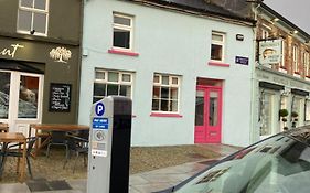 Pink Door House In Clifden
